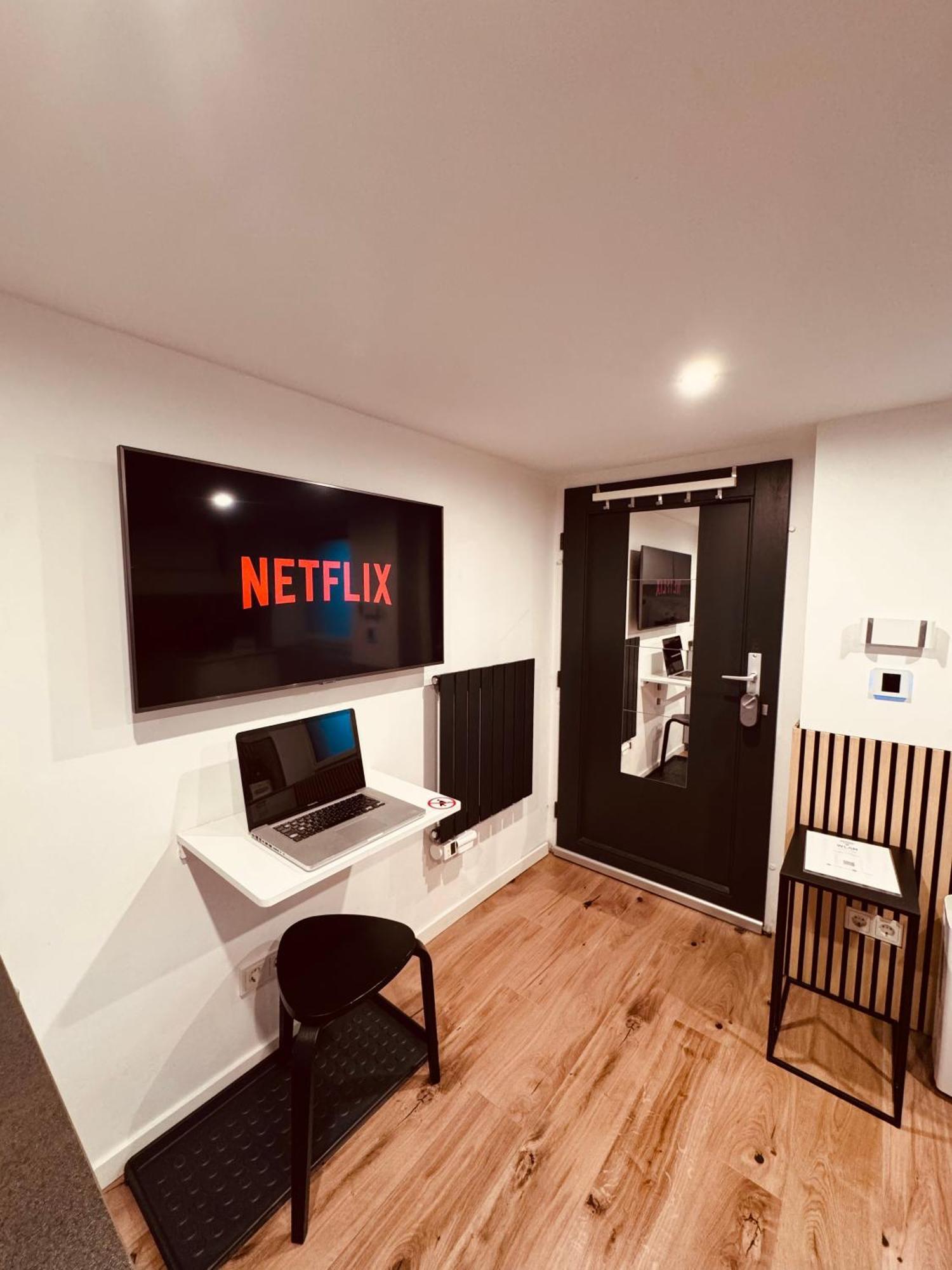 Sweet Lounge Appartement Ehringshausen ภายนอก รูปภาพ